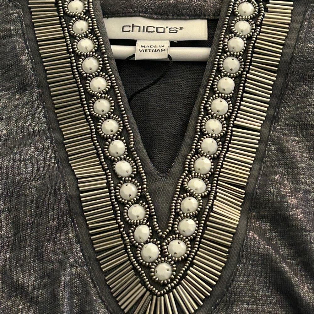Chico's Silver Gray Embellished Relaxed Tunic NWOT - Picture 5 of 8